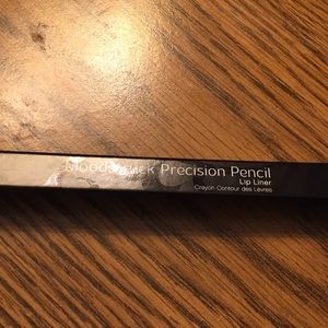 Pencil lipliner Younique